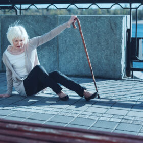 How Sudden Temperature Drops Lead to More Slip-and-Fall Injuries in El Paso